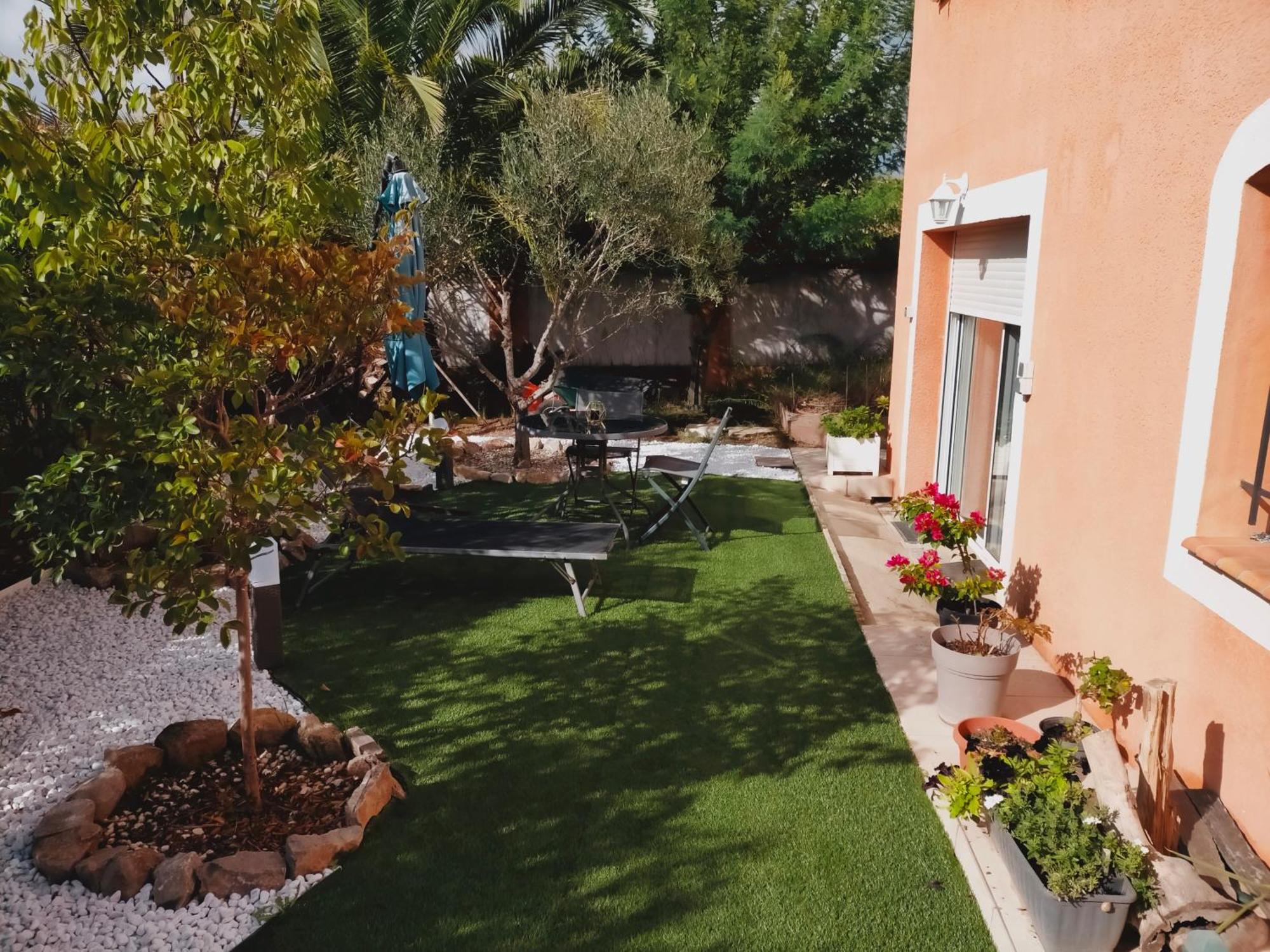 Chez Michele Et Jean Louis Apartment Pignans Екстериор снимка